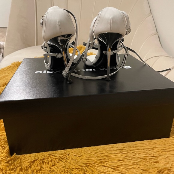 ALEXANDER WANG STILETTO KILEY CALF STRAPPY SANDAL
SHOES 37.5 white - Picture 3 of 6